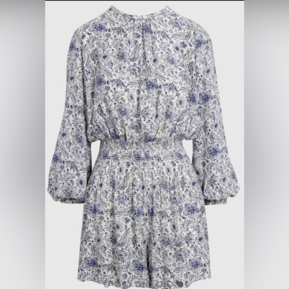 Splendid x Cella Jane Smock Waist blue white multi Romper size large brand new